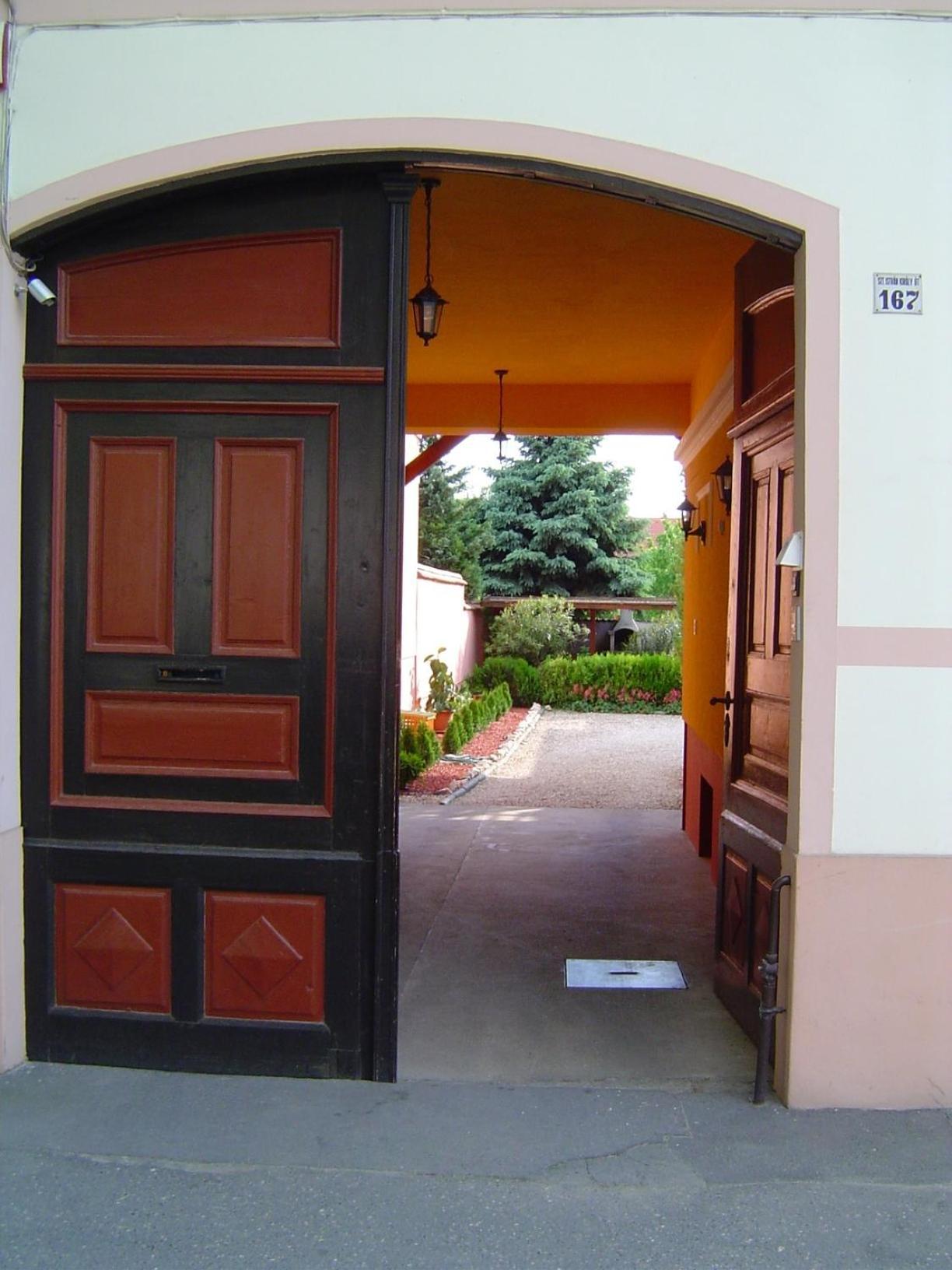 Lunczer Vendeghaz Hotel Mosonmagyarovar Exterior photo